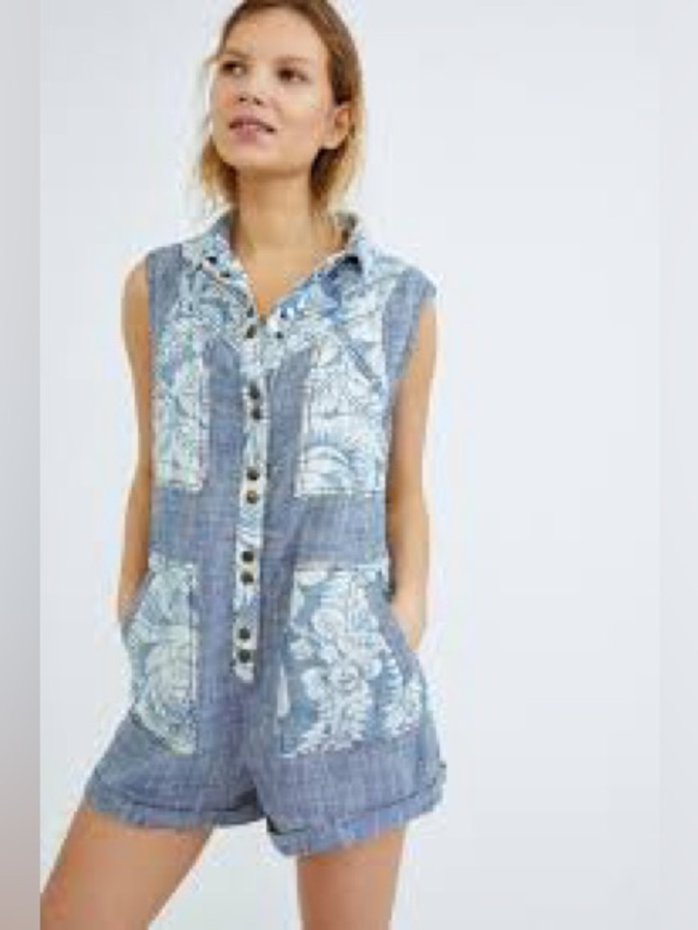 Urban Outfitters Blue and Cream Women Jeans